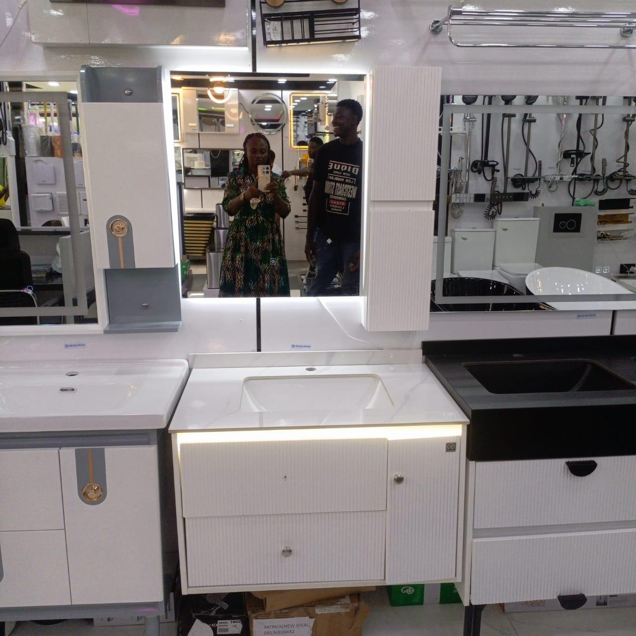 Kingshome Fluted White Floating Single Vanity with LED Under-Cabinet Glow